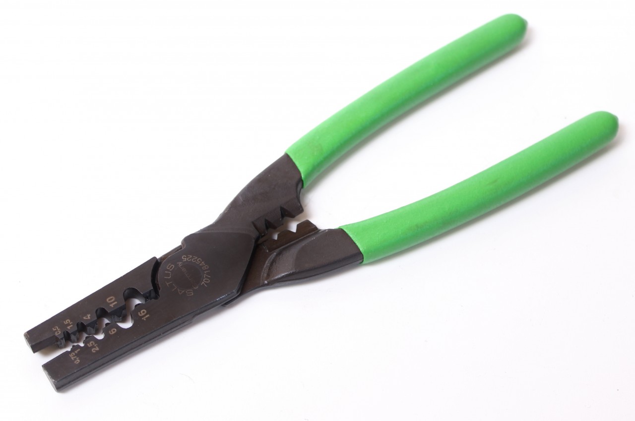 SALTUS Crimpzange 0,5-16 qmm Crimpwerkzeug Aderendhülsen Crimp Zange Elektriker