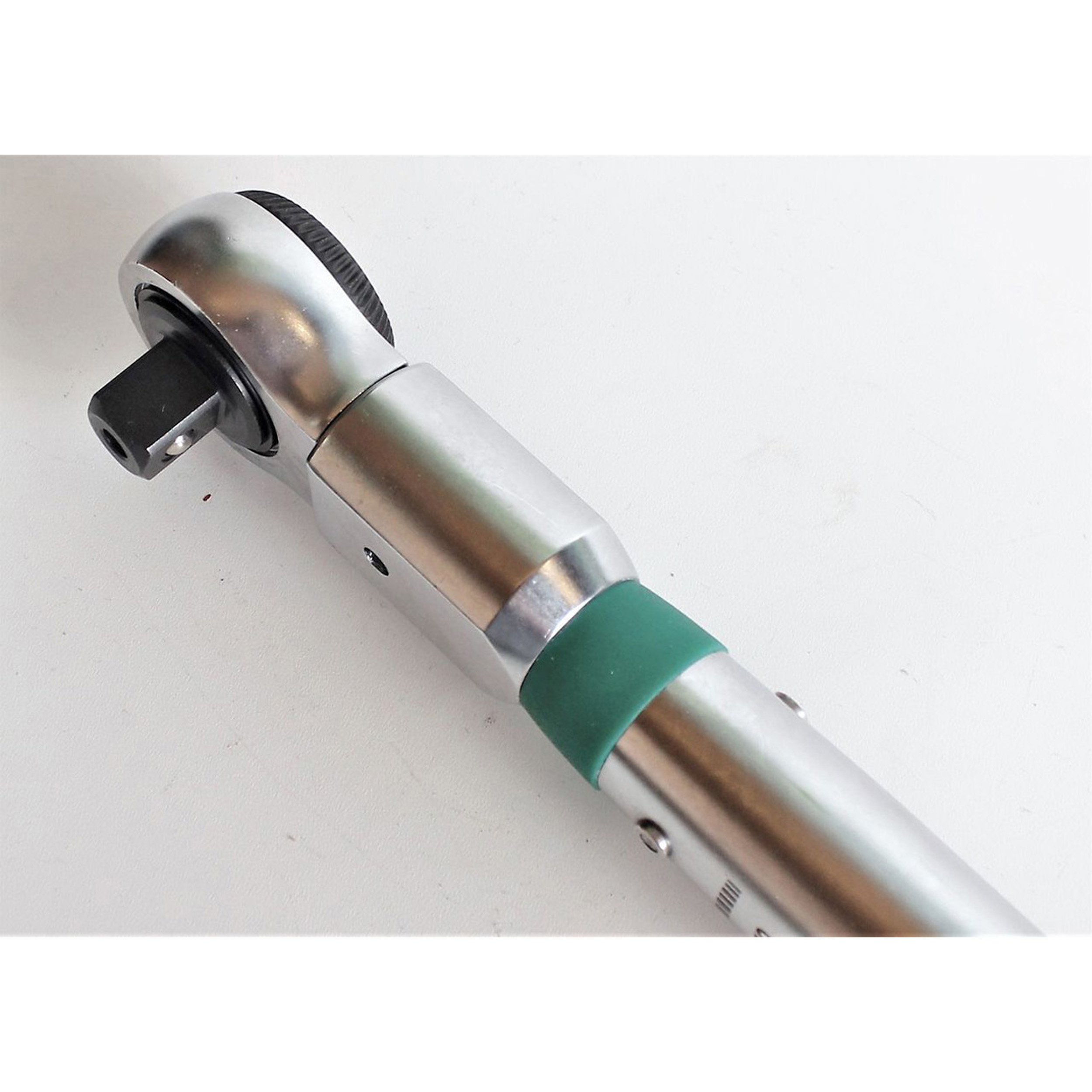 SALTUS Klucz dynamometryczny DCS-340 1/2" 60-340 Nm z grzechotką Profesjonalny warsztat
