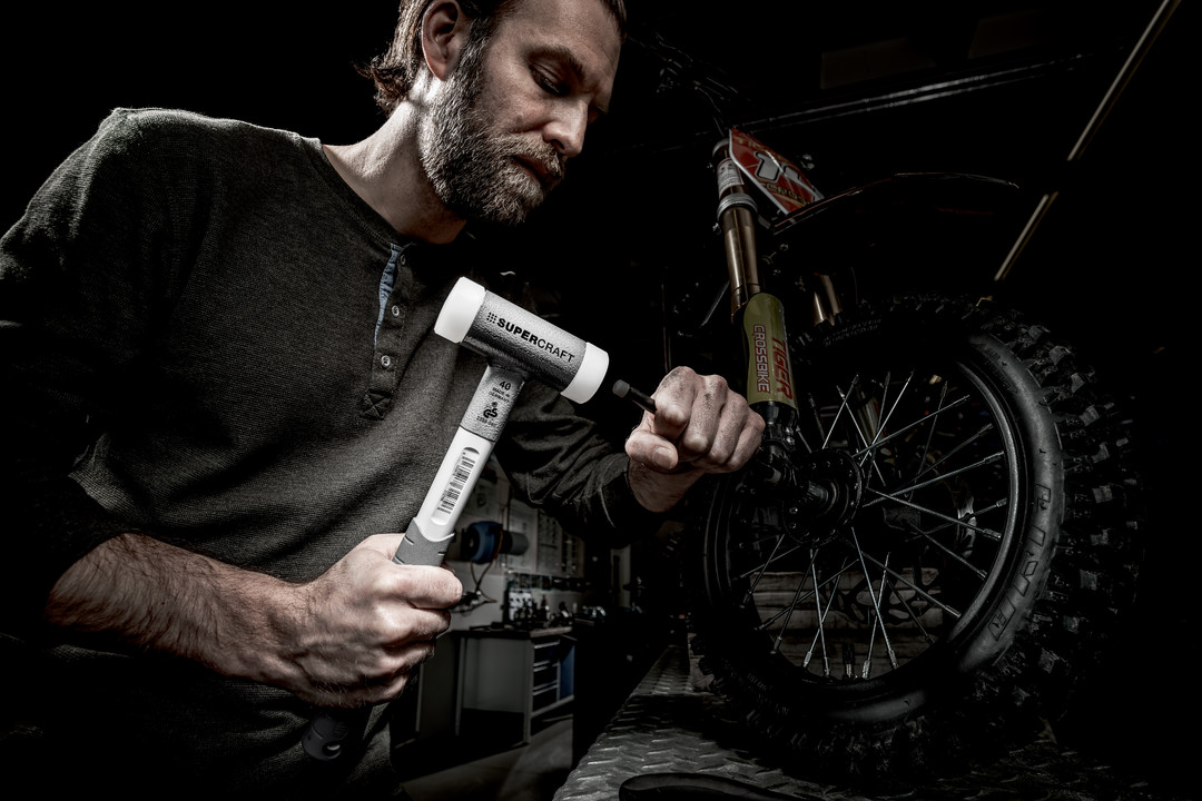 Młotek SUPERCRAFT z miękkim obuchem, z ergonomicznie ukształtowanym, antypoślizgowym i niełamliwym 3-częściowym trzonkiem | D=60 mm | 3399.060