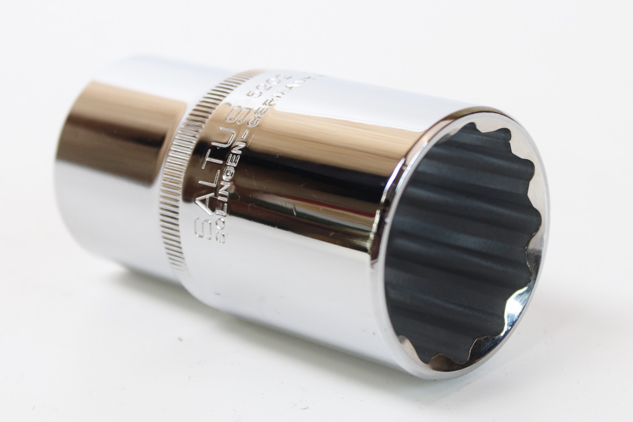 SALTUS Klucz nasadowy 1/2" 32 mm z podwójną nakrętką sześciokątną CV długi Niemcy